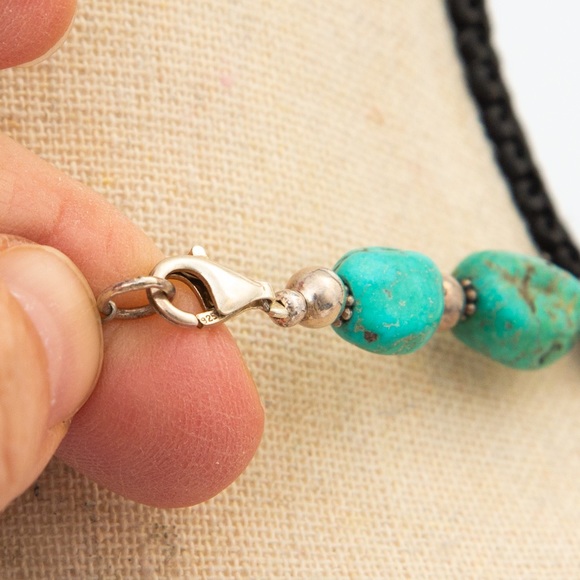 Turquoise nugget choker with sterling silver beads and clasp 17” in length - Picture 10 of 11